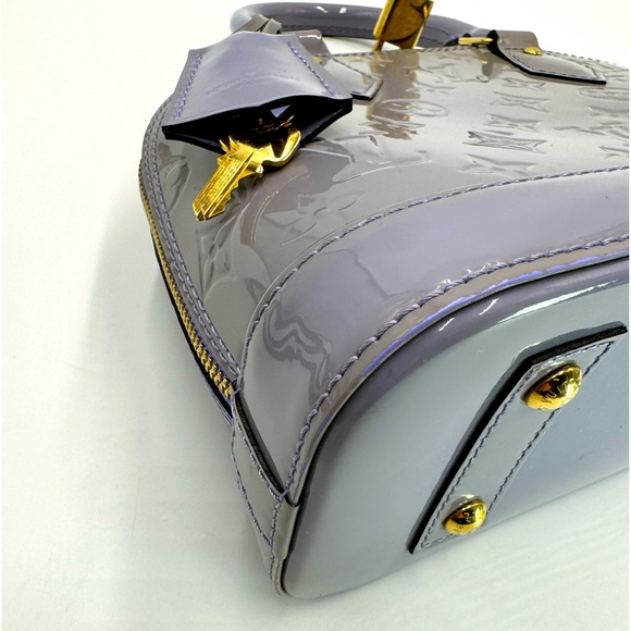 Auth Louis Vuitton Small Purple Lilas Vernis Monogram Alma BB Crossbody Bag - Picture 9 of 16